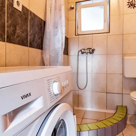 Apartment Lovely In With Wifi *